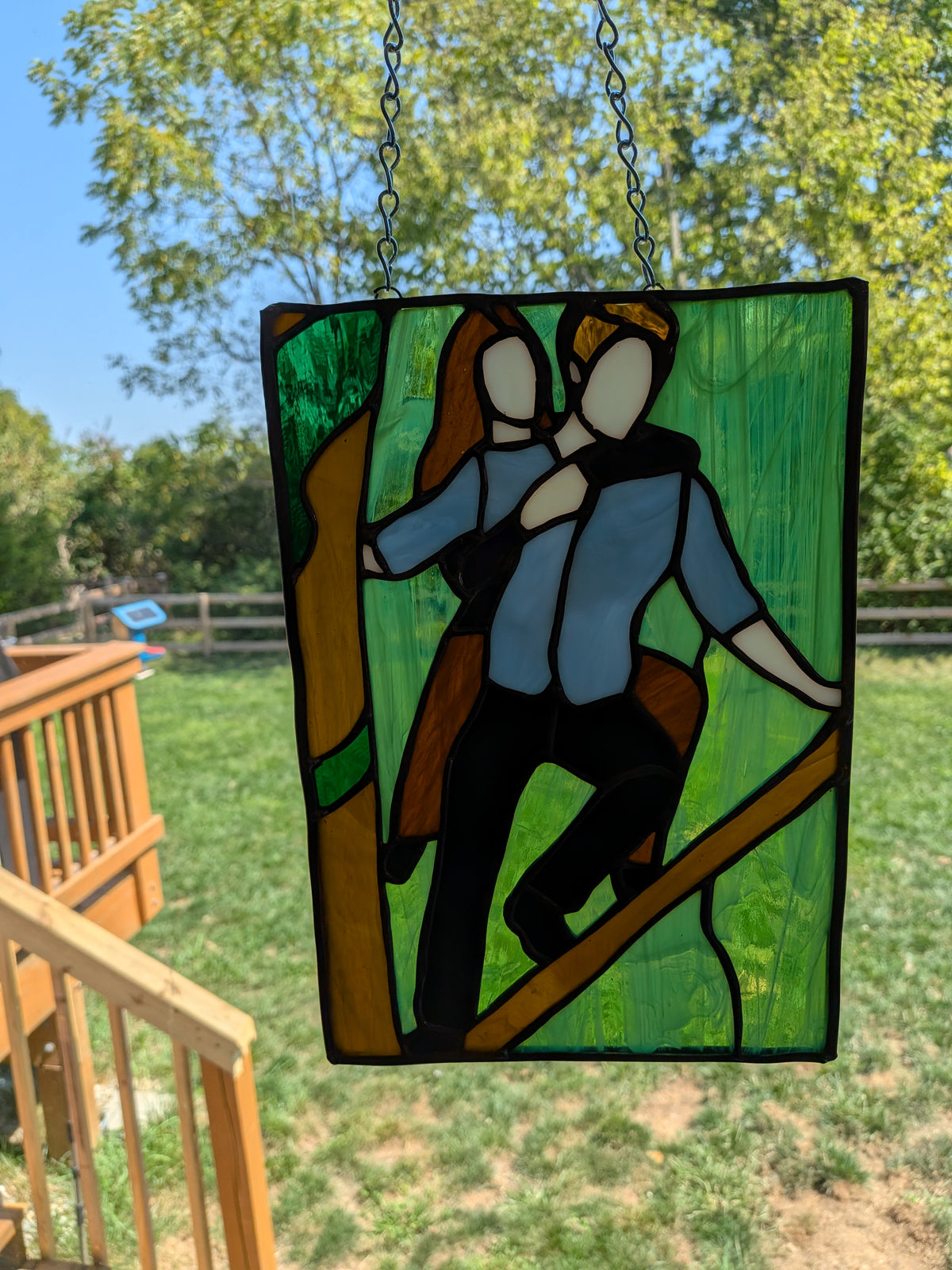 Edward and Bella in the tree